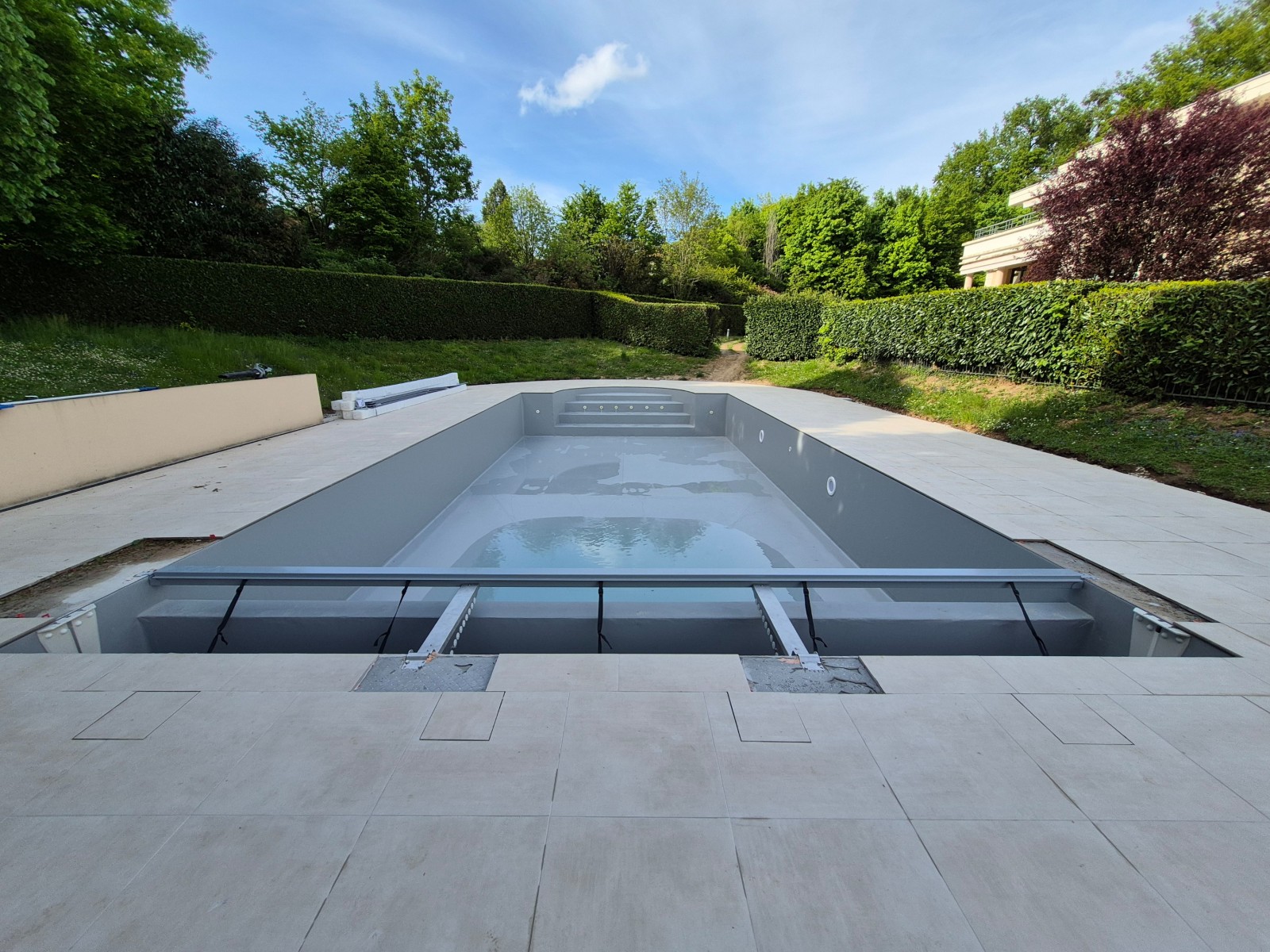 Rénovation complète d'une piscine de résidence sur la commune d'Ecully : Dimension 13 par 6.50 ml