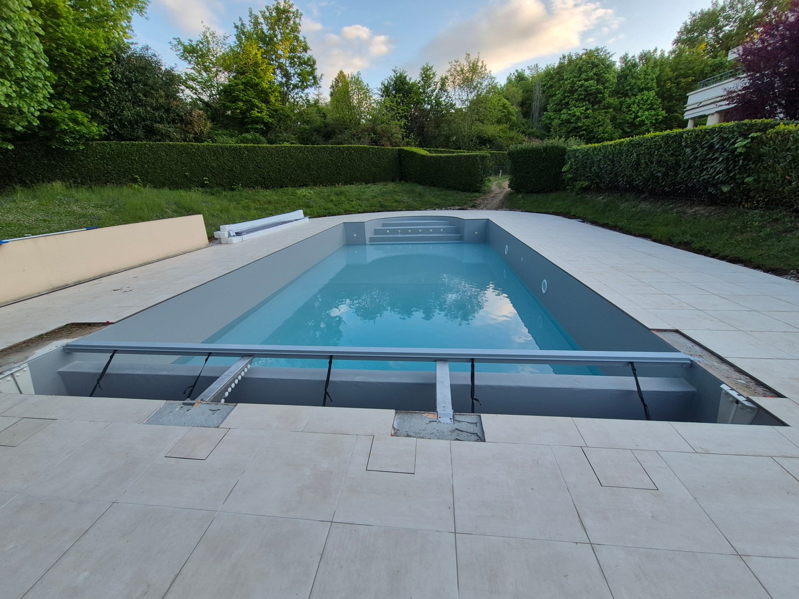 Rénovation complète d'une piscine de résidence sur la commune d'Ecully : Dimension 13 par 6.50 ml