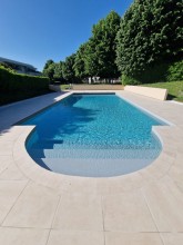 Rénovation complète d'une piscine de résidence sur la commune d'Ecully : Dimension 13 par 6.50 ml